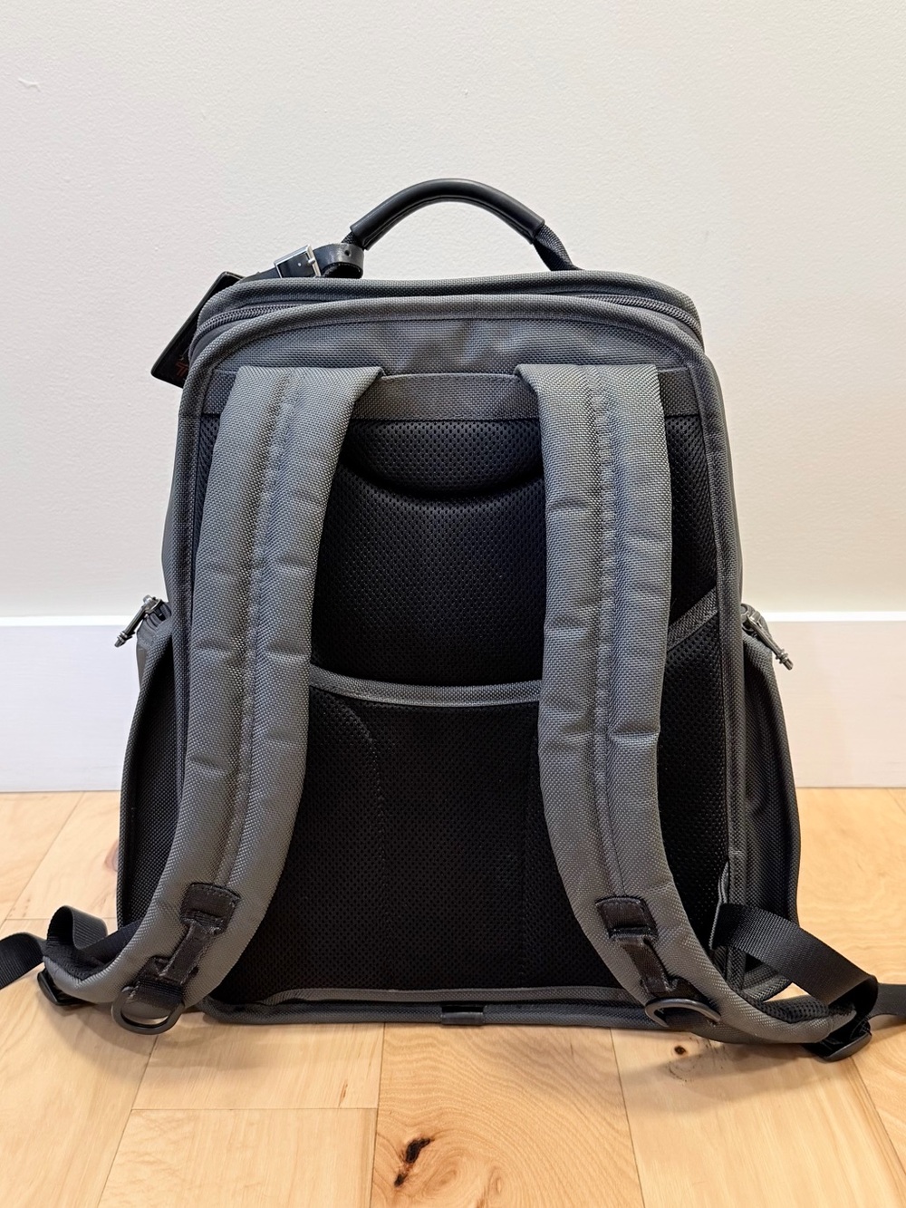 Tumi Alpha Ballistic Nylon Compact Laptop Backpack - Picture 3 of 9